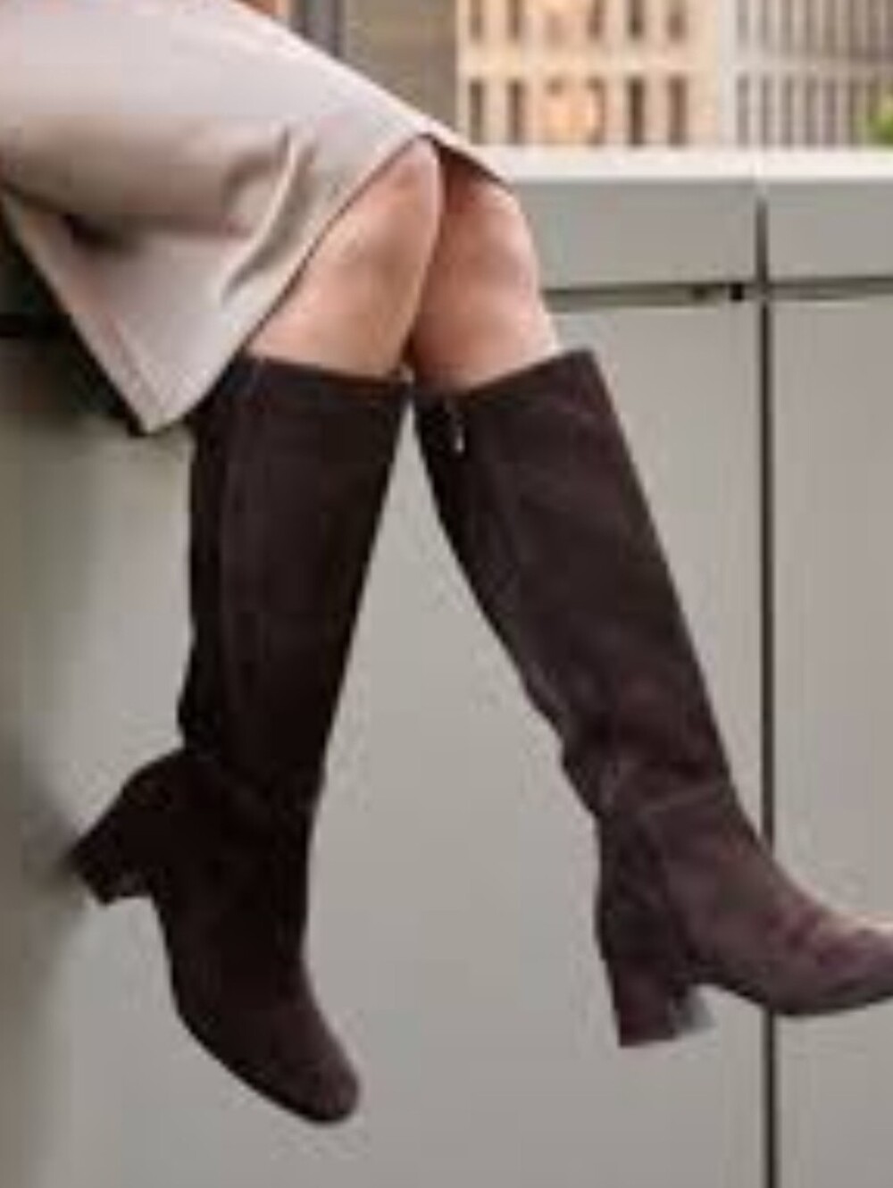 Women's Brown Suede Mid-Calf Block Heel Boots